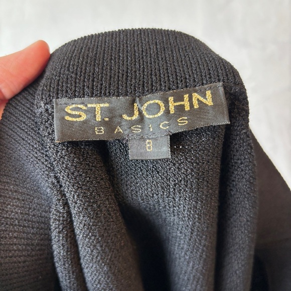 St. John Basics Black Pencil Skirt Knee-Length business casual work wear size 8 - Picture 6 of 6